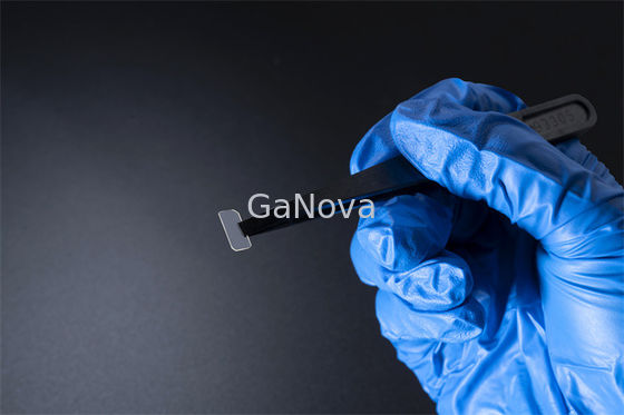 GaN Gallium Nitride Wafer Thickness 325um - 375um Freestanding